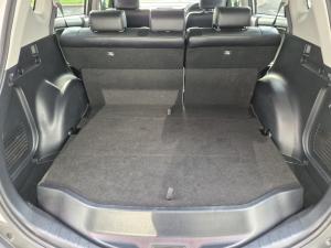 Toyota RAV4 2.2D-4D AWD VX - Image 17