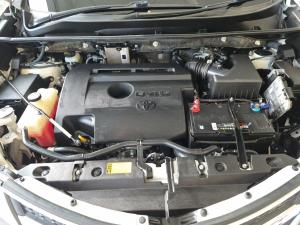 Toyota RAV4 2.2D-4D AWD VX - Image 19