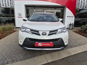 Toyota RAV4 2.2D-4D AWD VX - Image 4
