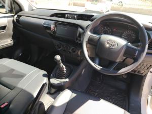 Toyota Hilux 2.4GD single cab S (aircon) - Image 6
