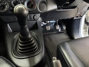Toyota Hilux 2.4GD single cab S (aircon) - Image 11