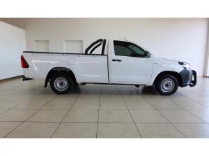 Toyota Hilux 2.4GD single cab S (aircon) - Image 3