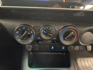 Toyota Hilux 2.8GD-6 Xtra cab Legend 50 - Image 14