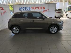Suzuki Swift 1.2 GL+ auto - Image 3
