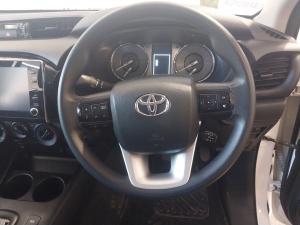 Toyota Hilux 2.4GD-6 double cab 4x4 Raider auto - Image 8