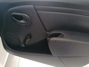 Nissan NP200 1.6 Safety PackS/C - Image 14