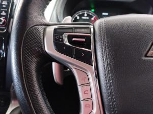 Mitsubishi Pajero Sport 2.4DI-D 4x4 - Image 11