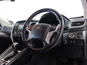 Mitsubishi Pajero Sport 2.4DI-D 4x4 - Image 9