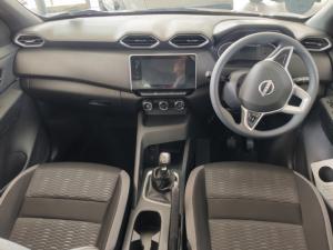 Nissan Magnite 1.0 Visia auto - Image 7