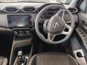 Nissan Magnite 1.0 Visia auto - Image 8