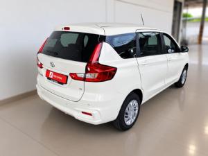 Toyota Rumion 1.5 SX manual - Image 4