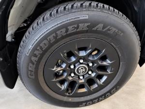 Toyota Hilux 2.8GD-6 double cab SRX - Image 13