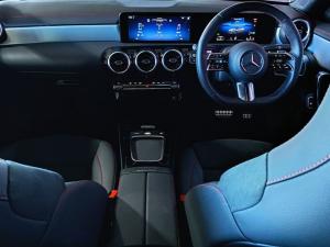 Mercedes-Benz CLA CLA200 Progressive - Image 7