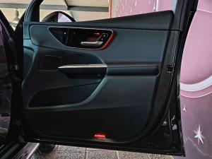 Mercedes-Benz GLC GLC300d 4Matic Avantgarde - Image 8