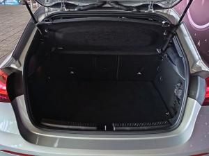 Mercedes-Benz A-Class A200 hatch Progressive - Image 13