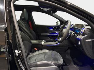 Mercedes-Benz C-Class C63 S - Image 12
