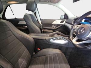 Mercedes-Benz GLE GLE400d 4Matic - Image 11