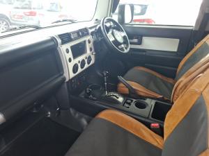 Toyota FJ Cruiser FJ Cruiser - Image 7