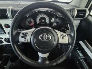 Toyota FJ Cruiser FJ Cruiser - Image 8