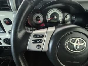 Toyota FJ Cruiser FJ Cruiser - Image 9