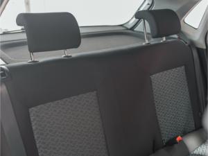 Volkswagen Polo Vivo hatch 1.4 Life - Image 12