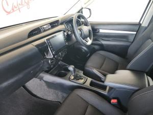 Toyota Hilux 2.4GD-6 double cab 4x4 Raider auto - Image 7