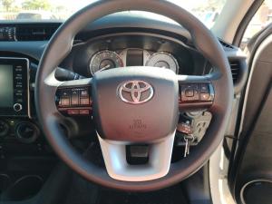 Toyota Hilux 2.4GD-6 double cab 4x4 Raider auto - Image 8