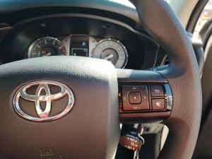 Toyota Hilux 2.4GD-6 double cab 4x4 Raider auto - Image 10