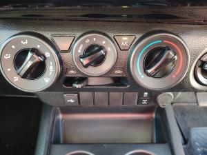 Toyota Hilux 2.4GD-6 double cab 4x4 Raider auto - Image 15