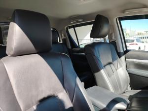 Toyota Hilux 2.4GD-6 double cab 4x4 Raider auto - Image 16