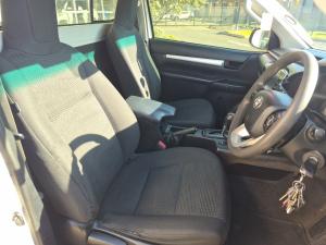 Toyota Hilux 2.4GD-6 single cab Raider auto - Image 14