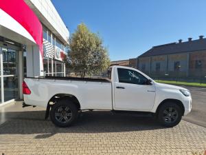 Toyota Hilux 2.4GD-6 single cab Raider auto - Image 3