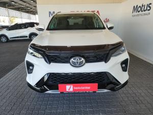 Toyota Fortuner 2.4GD-6 auto - Image 4