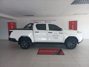 Toyota Hilux 2.8GD-6 double cab SRX - Image 3