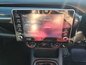 Toyota Hilux 2.4GD-6 Xtra cab Raider manual - Image 12
