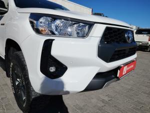 Toyota Hilux 2.4GD-6 Xtra cab Raider manual - Image 19