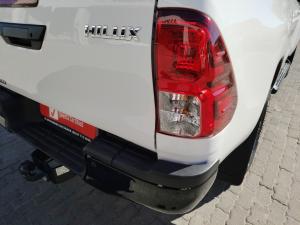 Toyota Hilux 2.4GD-6 Xtra cab Raider manual - Image 20