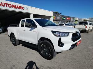 Toyota Hilux 2.4GD-6 Xtra cab Raider manual - Image 1