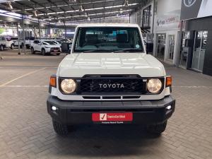 Toyota Land Cruiser 79 2.8GD-6 single cab auto - Image 4