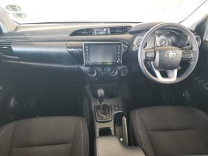 Toyota Hilux 2.4GD-6 double cab 4x4 Raider auto - Image 6