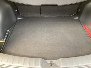 Toyota Corolla Cross 1.8 XR - Image 19