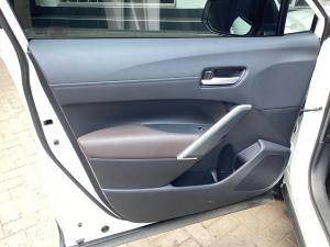 Toyota Corolla Cross 1.8 XR - Image 25