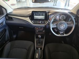 Toyota Starlet 1.5 XR manual - Image 6