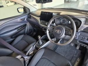 Toyota Starlet 1.5 XR manual - Image 7