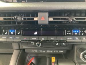 Toyota Land Cruiser Prado 2.8GD VX-R - Image 14