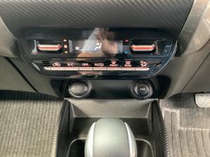Toyota Starlet Cross 1.5 XS auto - Image 15