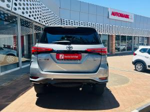 Toyota Fortuner 2.4GD-6 4x4 - Image 5