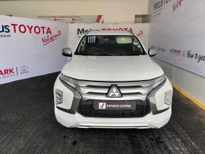 Mitsubishi Triton 2.4DI-D double cab 4x4 auto - Image 4