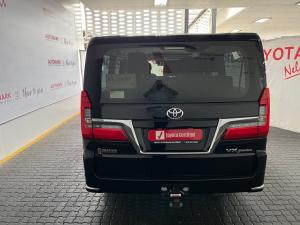 Toyota Quantum 2.8 LWB bus 9-seater VX Premium - Image 5
