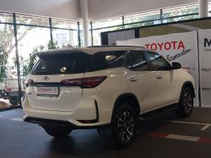 Toyota Fortuner 2.8GD-6 VX - Image 2